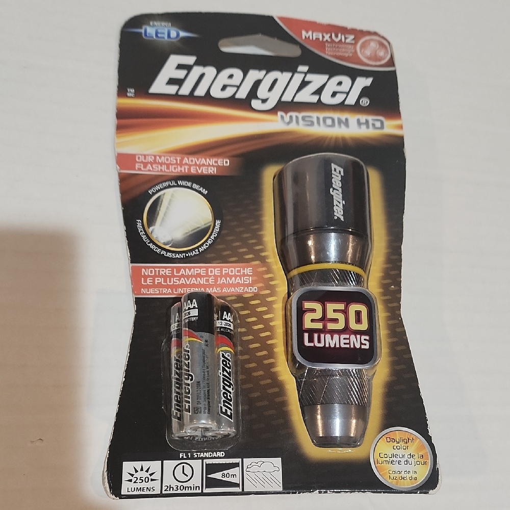 ENERGIZER Vision HD LED Flashlight 250 lumens wide beam aluminum alloy new AAA